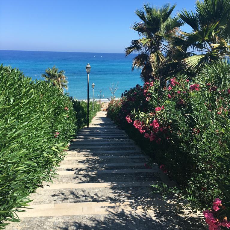 Apartment With Sea View Tropea Bagian luar foto