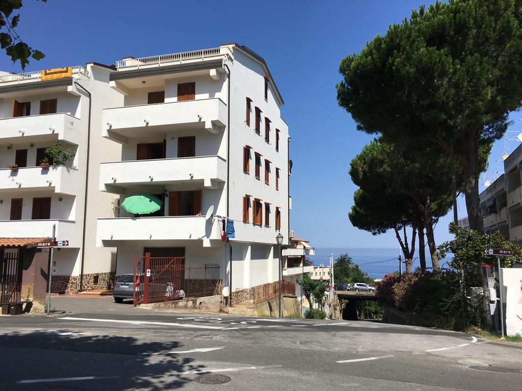 Apartment With Sea View Tropea Bagian luar foto